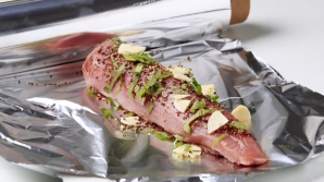 BINE DE ŞTIUT! Află ce efecte poate avea asupra organismului tău folia de aluminiu