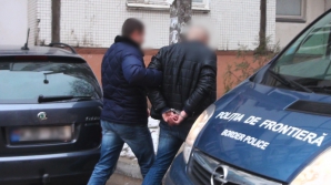 Şapte studenţi din Capitală, CERCETAŢI PENAL. Şi-au deschis o afacere ilegală care le aducea mii de euro