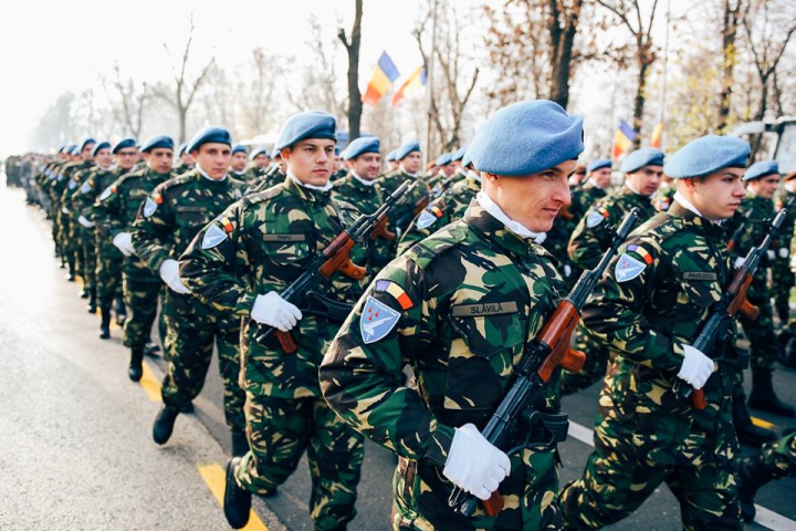 Ziua Națională a României. O PARADĂ GRANDIOASĂ a avut loc la Bucureşti (GALERIE FOTO)