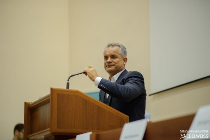 Donație importantă la Institutul Mamei şi Copilului, în urma parteneriatului dintre Fundaţia lui Vlad Plahotniuc şi un ONG din SUA (FOTO)