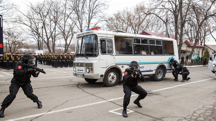 Trupele de Carabinieri au marcat 25 de ani de fondare (FOTOREPORT)