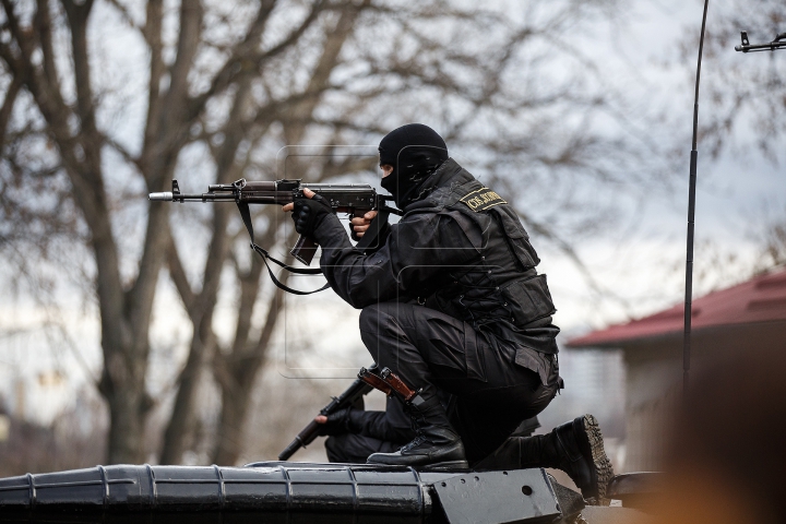 Trupele de Carabinieri au marcat 25 de ani de fondare (FOTOREPORT)