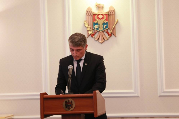 Moldova are Procuror General. Preşedintele a semnat decretul de numire în funcţie a lui Eduard Harunjen