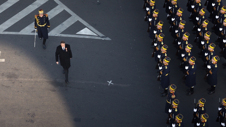 Ziua Națională a României. O PARADĂ GRANDIOASĂ a avut loc la Bucureşti (GALERIE FOTO)