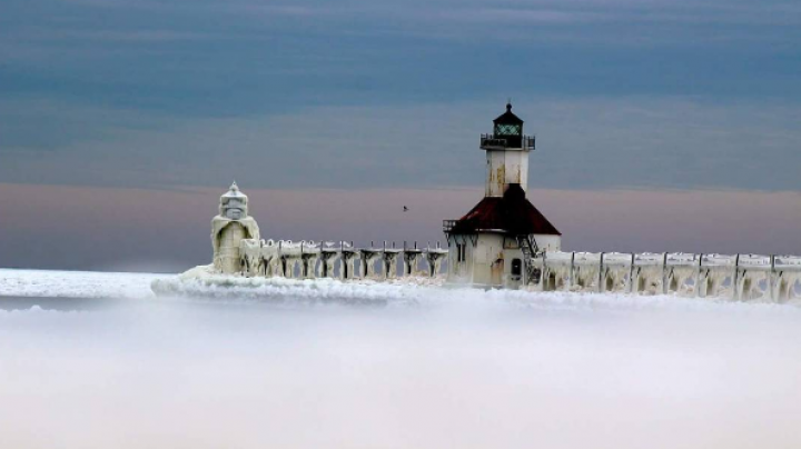 Castelul din animaţia FROZEN există în realitate. Imagini FANTASTICE (FOTO)