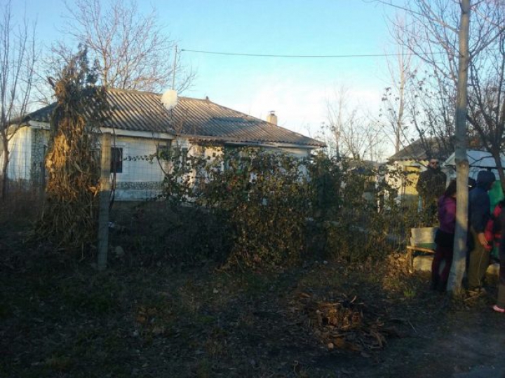 Crimă din gelozie într-un sat din Constanța! Și-a omorât soția, apoi s-a sinucis (FOTO)