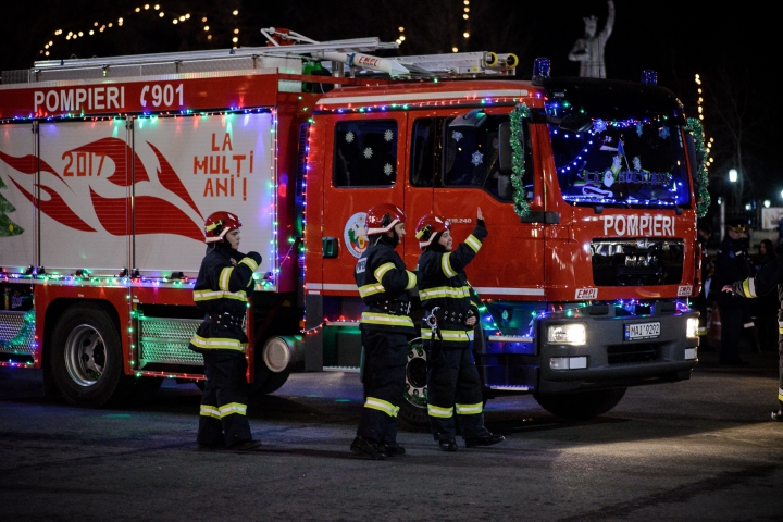 "Caravana pompierilor": Campanie de prevenire a incendiilor în perioada sărbătorilor de iarnă (FOTOREPORT)