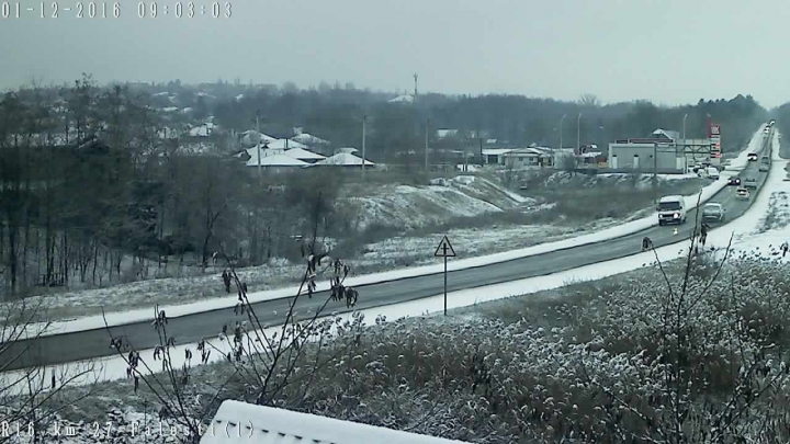 NINGE în nordul ţării! Care este situaţia pe drumurile naţionale (FOTO)