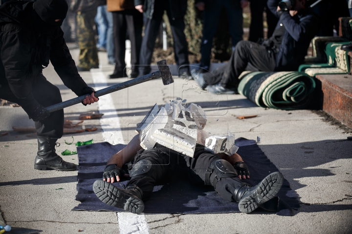 "O unitate de elită a Poliției în care activează cei mai buni". Brigada specială "Fulger" împlinește 25 de ani (FOTO)