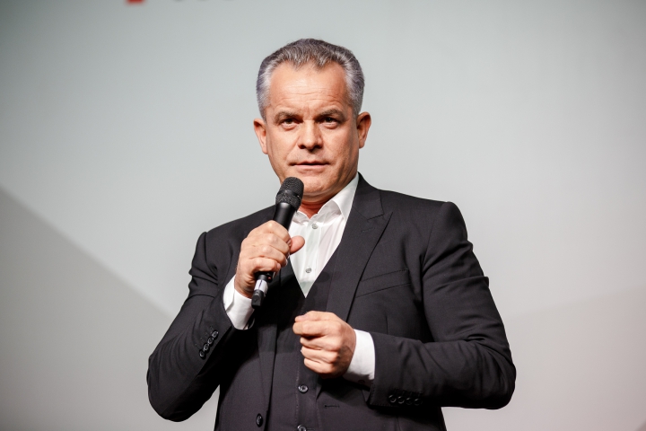 PREMIERĂ! Cei mai buni antreprenori din ţară, premiaţi. ASIGURĂRILE lui Vlad Plahotniuc (FOTOREPORT)