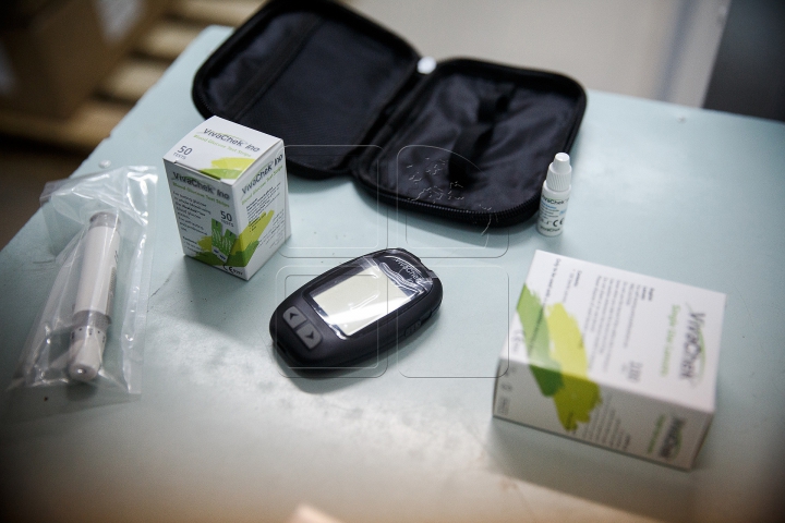 PREMIERĂ pentru Moldova! Copiii care suferă de diabet zaharat vor primi TESTE GRATUITE (FOTOREPORT)