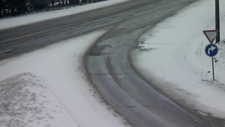 NINGE CA ÎN POVESTE în mai multe localităţi din ţară (FOTO)