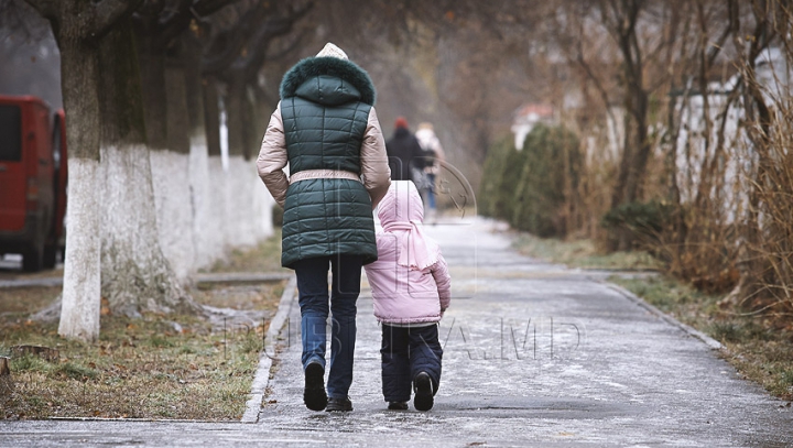 METEO 27 decembrie 2016: Lapoviţă, ceaţă şi temperaturi de până la cinci grade Celsius