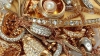 CA ÎN FILME: Un hoț a furat bijuterii în valoare de 5,5 milioane de euro chiar de sub ochii bijutierului