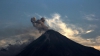 Mexic: Trei erupții ale vulcanului Colima au închis un aeroport local