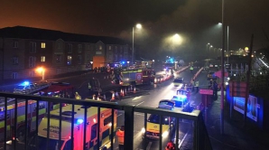 EXPLOZIE PUTERNICĂ la un bloc de apartamente din Londra. Rezidenții clădirii au fost evacuați (VIDEO)