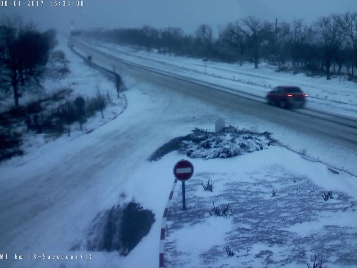 Cum s-a circulat astăzi în Moldova. IMAGINI de pe principalele drumuri din țară (FOTO)