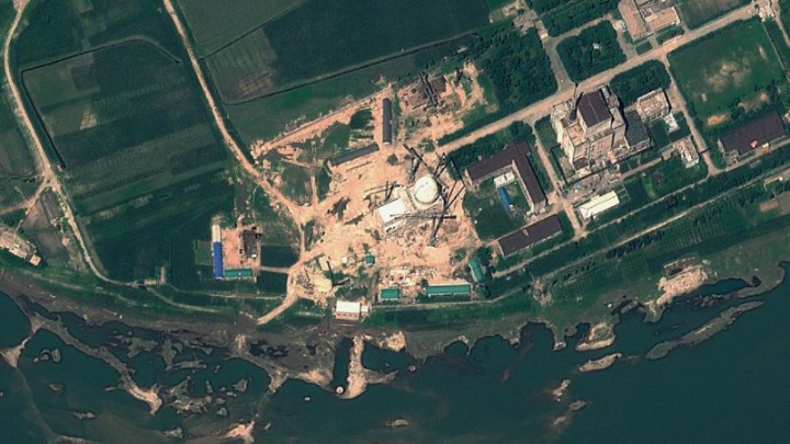 Regimul nord-coreean a repornit un reactor nuclear la complexul de la Yongbyon