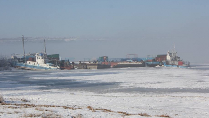 Aeroglisorul adus la Molovata ESTE FUNCŢIONAL. A transportat produse alimentare și pasageri (FOTOREPORT)