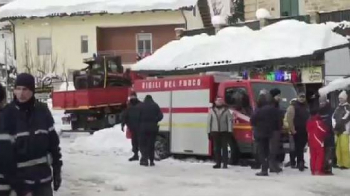 PRIMELE IMAGINI din interiorul hotelului din Italia lovit o avalanşă (FOTO/VIDEO)