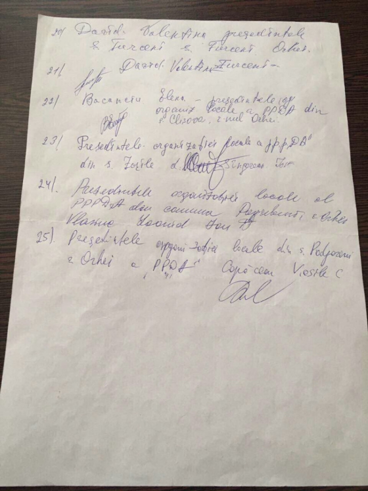 NOI PLECĂRI DIN DA. Reacţia liderilor partidului la acuzaţiile aduse de foştii colegi