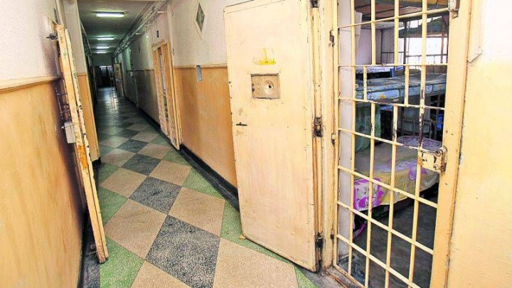 Un tânăr în vărstă de 25 de ani a murit în Penitenciarul Arad