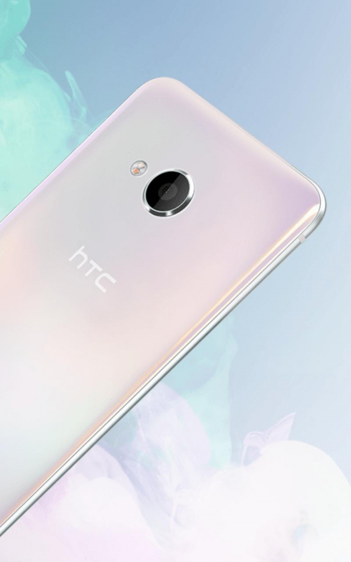 HTC lansează două smartphone-uri. Cum arată acestea