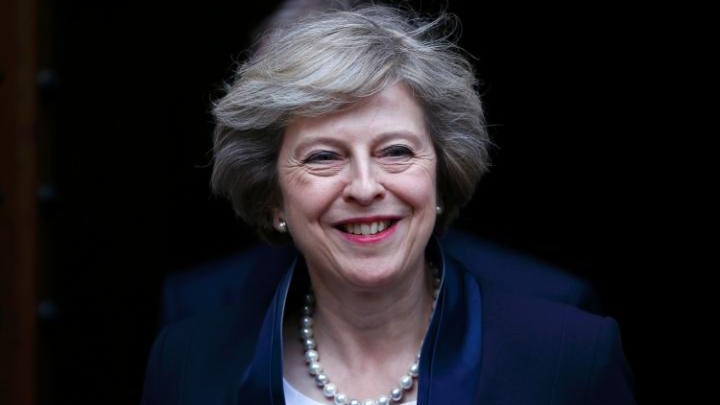 Premierul britanic, Theresa May, va apărea în ediția americană a celebrei reviste Vogue