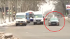 Un şofer iese pe contrasens în mijlocul intersecţiei în timpul unei emisii în direct la PUBLIKA TV (VIDEO)