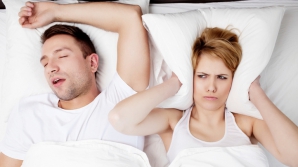 Apneea în somn poate fi combatută. De ce este important să o tratezi