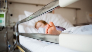 ALARMANT: Numărul copiilor diagnosticaţi cu tumori maligne, în creştere în ţara noastră