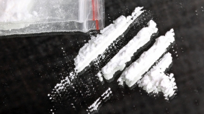 Un român ARESTAT în SUA. Transporta cocaină în valoare de DOUĂ MILIOANE DE DOLARI