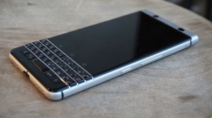 BlackBerry lansează KeyOne, un nou smartphone cu tastatură fizică (VIDEO)