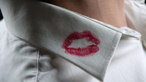 STUDIU: Infidelitatea este cauzată de INSOMNIE. Explicaţia savanţilor