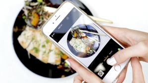 Reţelele de socializare influenţează puternic modul în care ne alimentăm