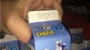 Lăzi cu PRODUSE LACTATE cu termenul de valabilitate MODIFICAT. Urmau să ajungă în magazine (VIDEO)