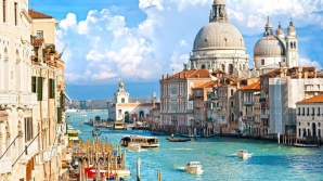 Paris, Veneţia sau Maldive? Destinații de vis pentru bărbaţii care vor să-şi surprindă femeile, de 8 martie