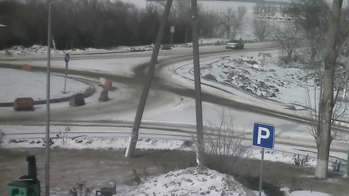 Moldova sub ninsoare. Iată cum se circulă în acest moment în ţară (FOTO)