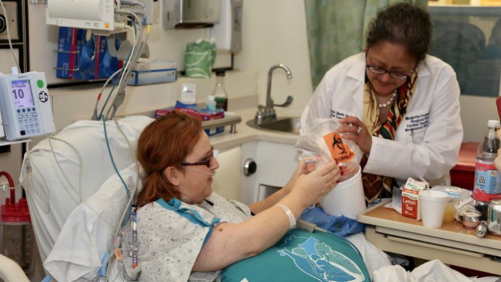 A trecut printr-un transplant de inimă, iar ce le-a cerut medicilor după i-a şocat de-a dreptul (FOTO)