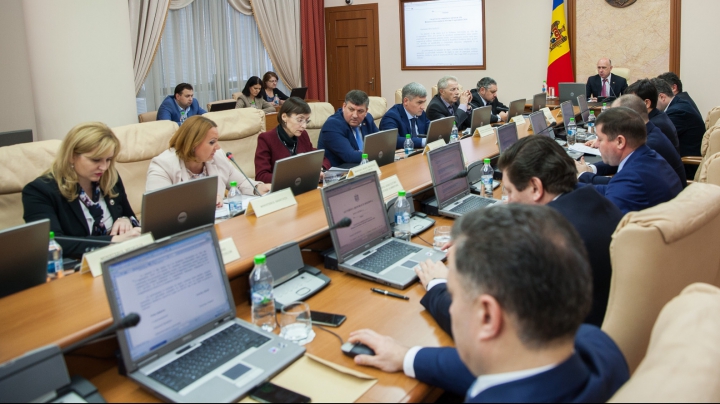 Guvernul a APROBAT acreditarea a 13 programe de studii de licență în instituțiile de învățământ superior din Moldova