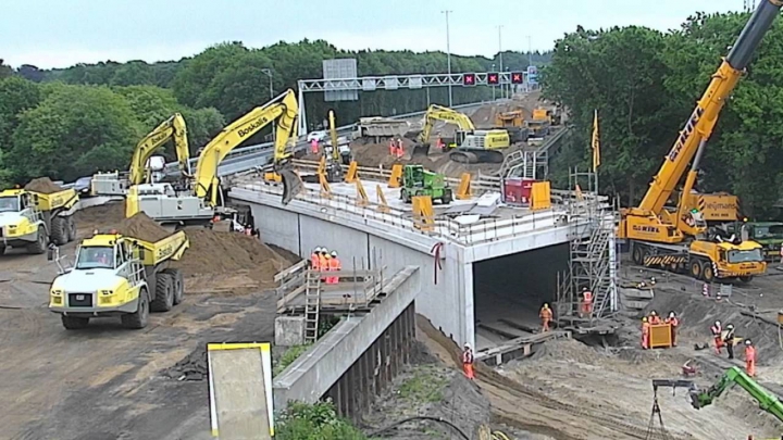 Olanda uimeşte. În cât timp a fost construit un tunel lung de 70 de metri (VIDEO)