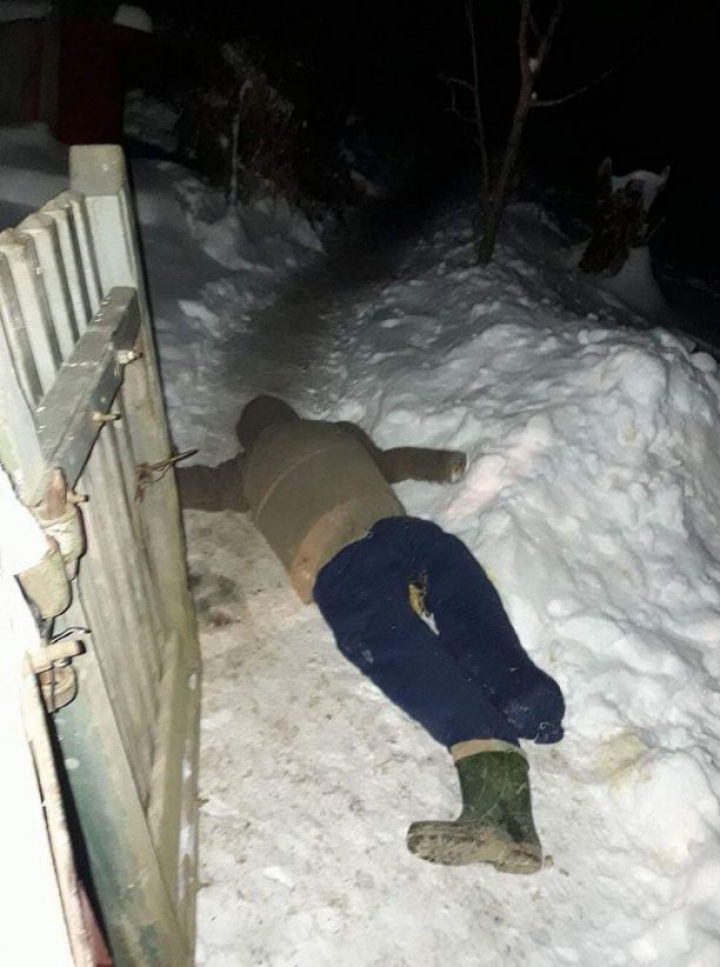 S-a speriat de o păpușă și a sunat la 112. Pățania unei femei din Botoșani (FOTO)