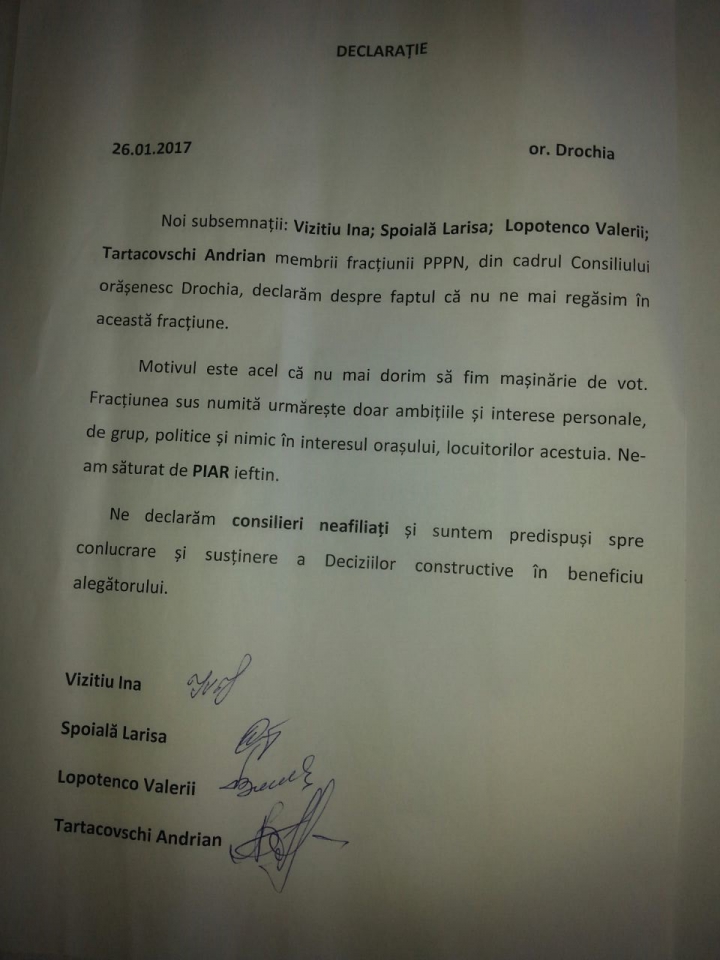 NOI PLECĂRI din partidul penalului fugar Renato Usatîi: Patru consilieri din Drochia au părăsit formaţiunea (DOC)