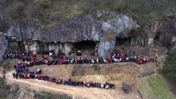 INEDIT! O familie din China are un număr impresionant de membri. Unde s-au reunit aceştia (FOTO)