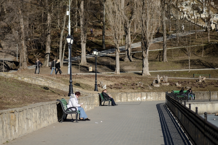 A sosit și ultima zi de iarnă calendaristică. De mâine avem PRIMĂVARĂ (FOTOREPORT)