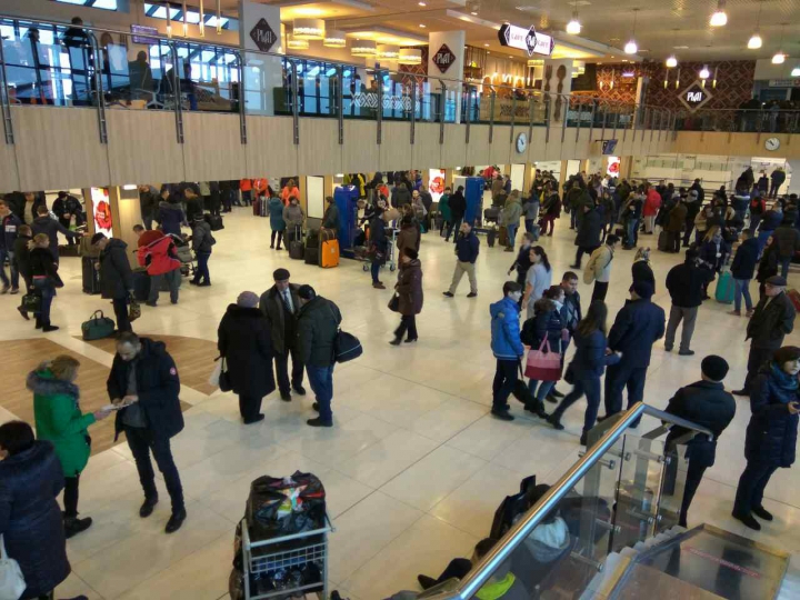 ALARMA CU BOMBĂ de la Aeroportul Chişinău, FALSĂ. Mesajul celui care anunța plasarea explozibilului