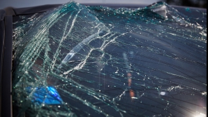 Accident CUMPLIT la Edineţ! Trei oameni dintr-un taxi AU MURIT, după ce un automobil a ieşit pe contrasens