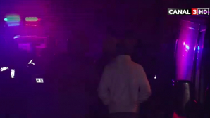 Un tânăr din Capitală a fost BĂTUT în plină stradă și LĂSAT fără mașină (VIDEO)