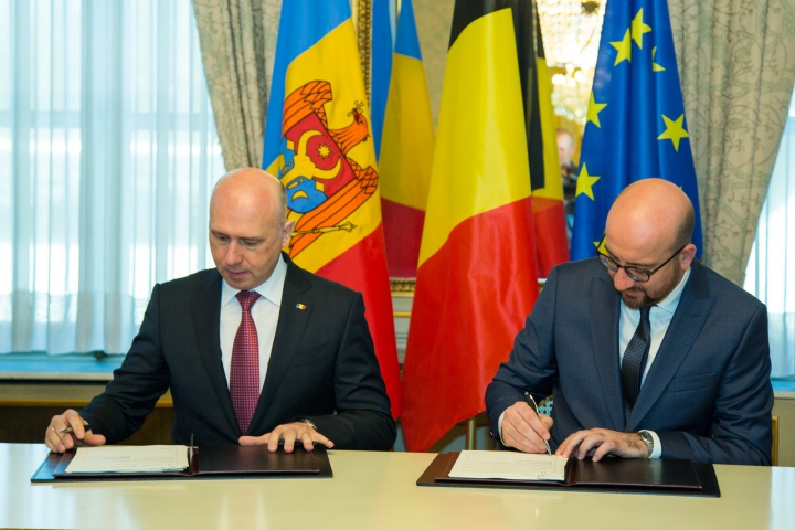 Premierii Pavel Filip şi Charles Michel pledează pentru consolidarea relaţiilor moldo-belgiene (FOTO)