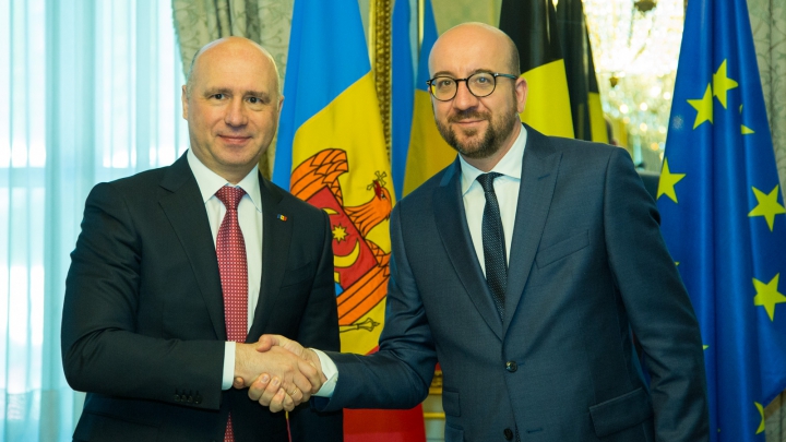 Premierii Pavel Filip şi Charles Michel pledează pentru consolidarea relaţiilor moldo-belgiene (FOTO)